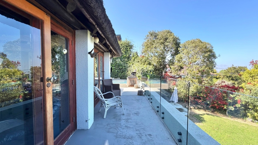 4 Bedroom Property for Sale in Heldervue Western Cape